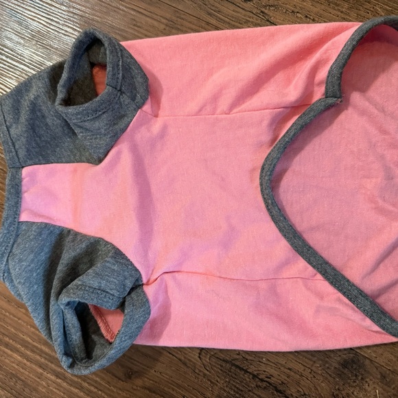 Dog tshirt Too Glam… - Picture 2 of 2